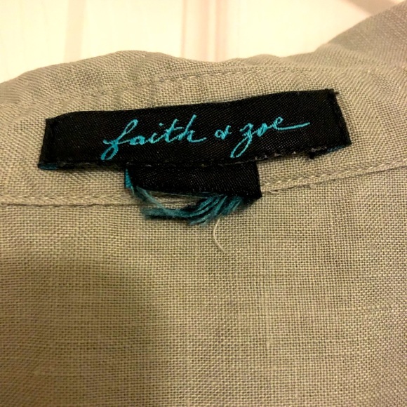 Sage green linen top - Picture 3 of 3